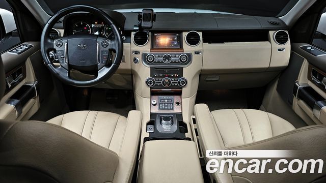 Land Rover Discovery 3.0 SDV6 SE