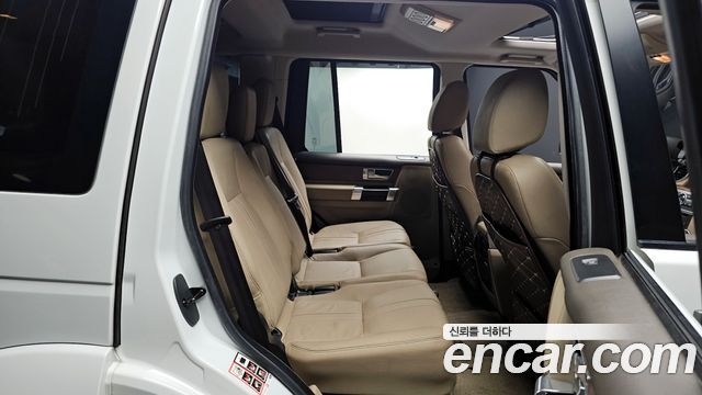 Land Rover Discovery 3.0 SDV6 SE