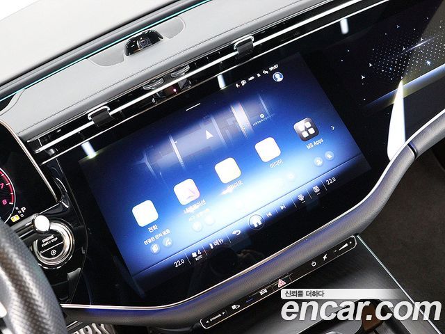 Mercedes-Benz E-Class E300 4MATIC AMG Line