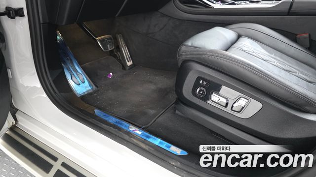 BMW X7 xDrive 40i M Sport 6STR