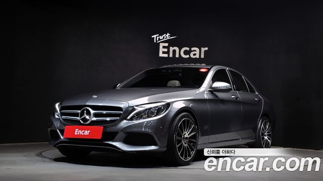 Mercedes-Benz C-Class C200 Avantgarde