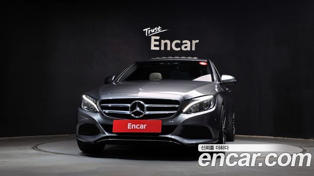 Mercedes-Benz C-Class C200 Avantgarde