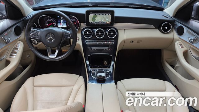 Mercedes-Benz C-Class C200 Avantgarde