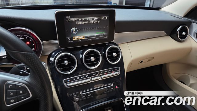 Mercedes-Benz C-Class C200 Avantgarde