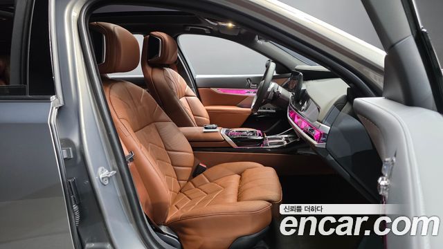 BMW 7-Series 740i xDrive M Sport Limited