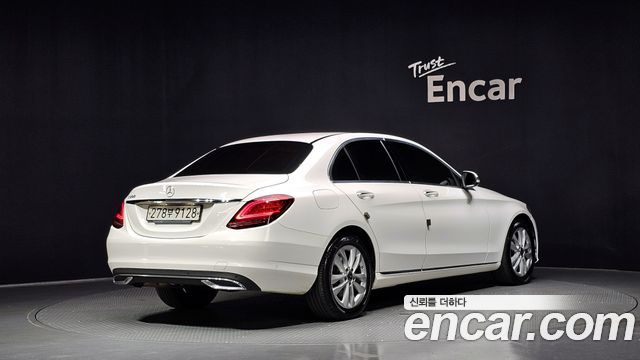 Mercedes-Benz C-Class C200 Avantgarde