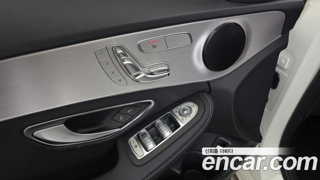 Mercedes-Benz C-Class C200 Avantgarde