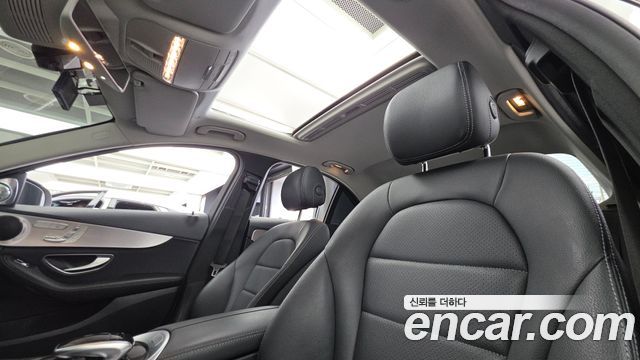 Mercedes-Benz C-Class C200 Avantgarde