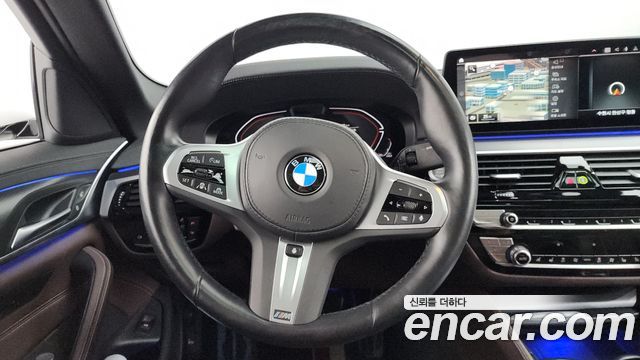 BMW 5-Series 523d xDrive M Sport
