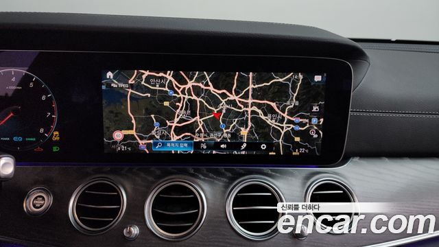 Mercedes-Benz E-Class E350 4MATIC AMG Line