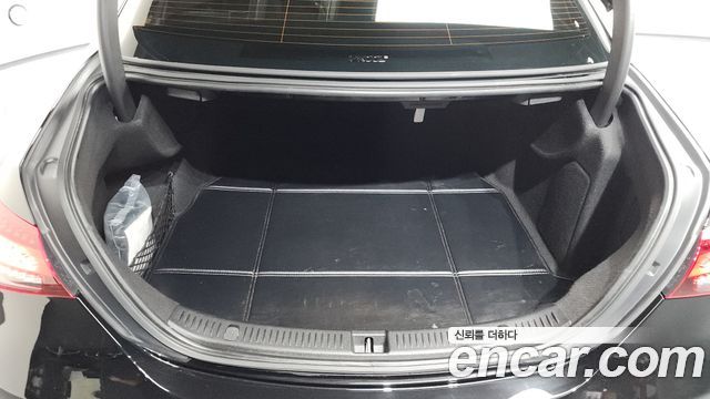 Mercedes-Benz E-Class E350 4MATIC AMG Line
