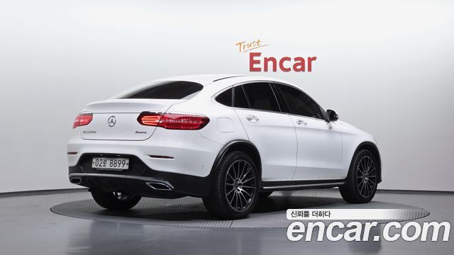 Mercedes-Benz GLC-Class GLC220 d 4MATIC Premium Coupe