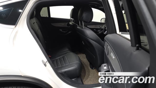 Mercedes-Benz GLC-Class GLC220 d 4MATIC Premium Coupe