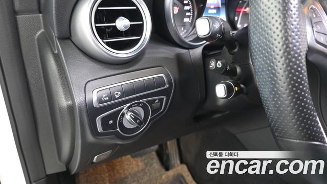 Mercedes-Benz GLC-Class GLC220 d 4MATIC Premium Coupe