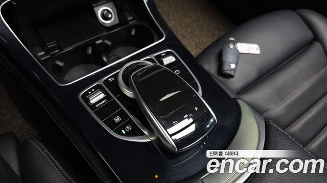Mercedes-Benz GLC-Class GLC220 d 4MATIC Premium Coupe