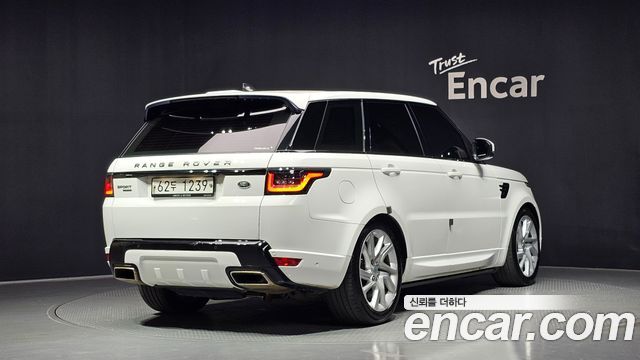 Land Rover Range Rover Sport 3.0 SDV6 HSE Dynamic