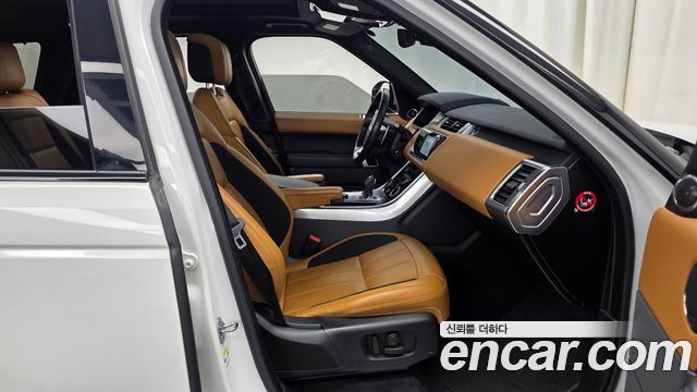Land Rover Range Rover Sport 3.0 SDV6 HSE Dynamic