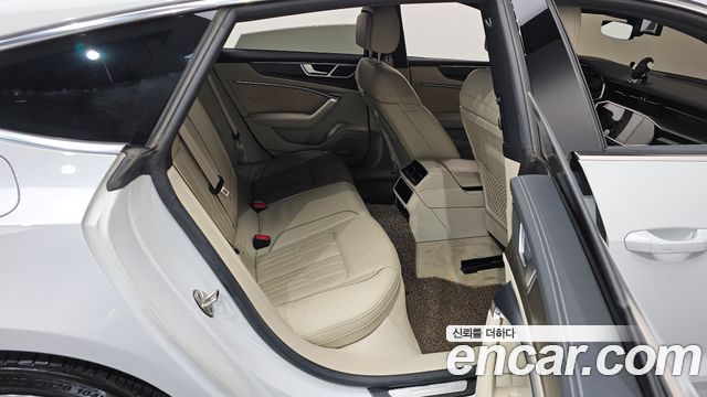 Audi A7 55 TFSI Quattro Premium