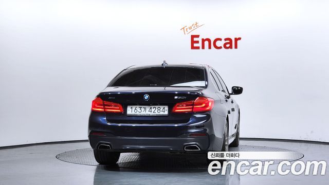 BMW 5-Series 530i xDrive M Sport Package Plus