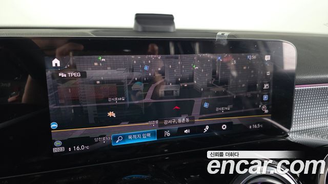 Mercedes-Benz GLB-Class GLB200 d