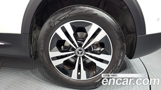 Mercedes-Benz GLB-Class GLB200 d