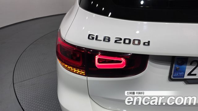 Mercedes-Benz GLB-Class GLB200 d