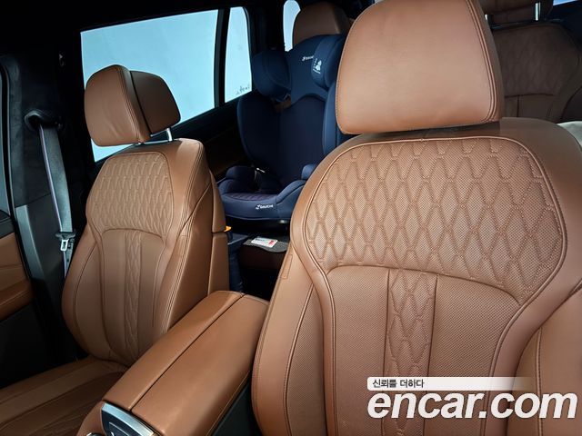 BMW X7 M60i xDrive M sport 6STR
