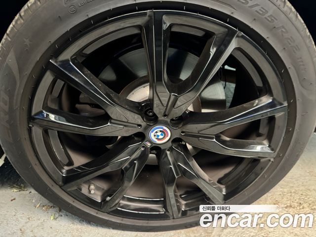 BMW X7 M60i xDrive M sport 6STR
