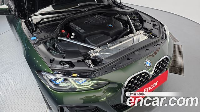 BMW 4-Series 420i M Sport Performance Coupe