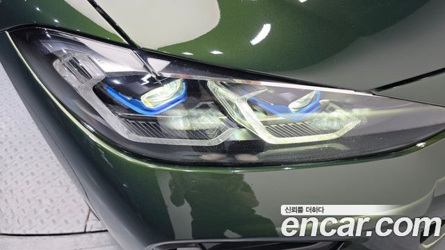 BMW 4-Series 420i M Sport Performance Coupe