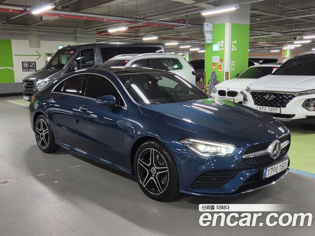 Mercedes-Benz CLA-Class CLA250 4MATIC