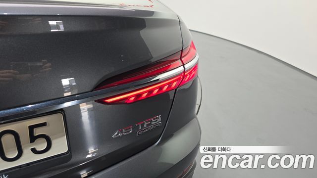 Audi A6 45 TFSI Quattro Premium