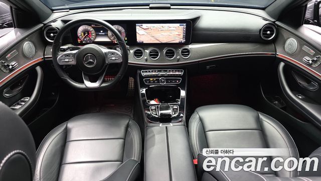 Mercedes-Benz E-Class E350 4MATIC AMG Line