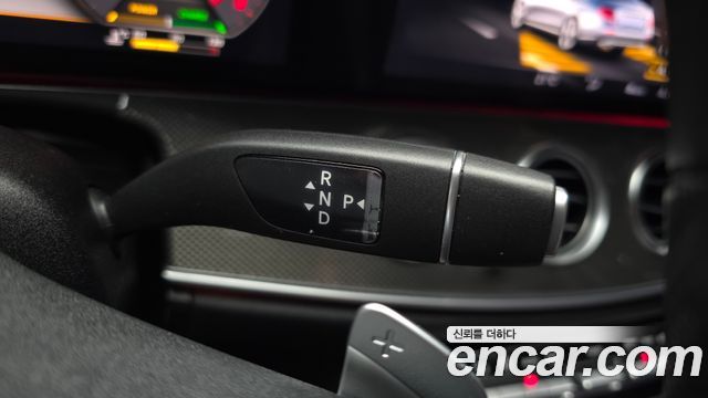 Mercedes-Benz E-Class E350 4MATIC AMG Line