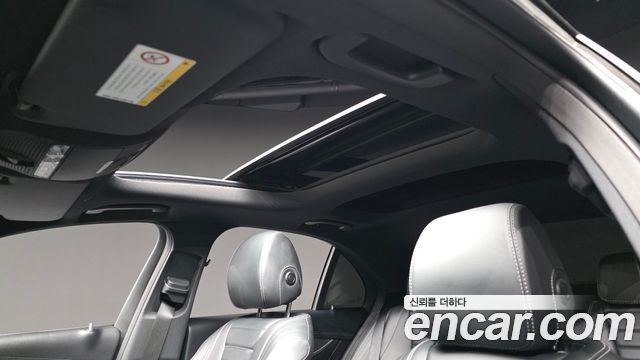 Mercedes-Benz E-Class E350 4MATIC AMG Line