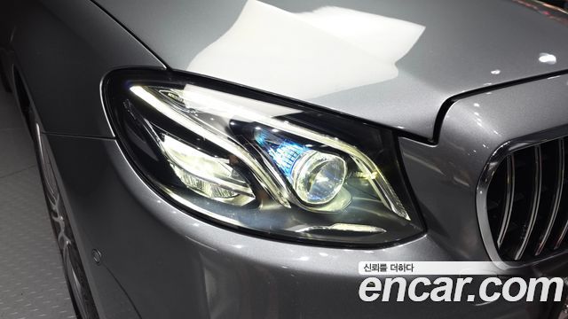 Mercedes-Benz E-Class E350 4MATIC AMG Line