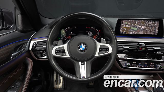 BMW 5-Series 520d xDrive M Sport Package Plus