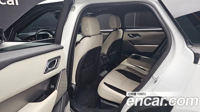 Land Rover Range Rover Velar 3.0 D300 R-Dynamic SE
