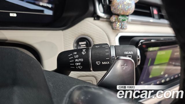 Land Rover Range Rover Velar 3.0 D300 R-Dynamic SE