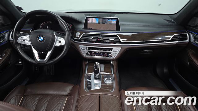 BMW 7-Series 740Li xDrive Design Pure Excellence