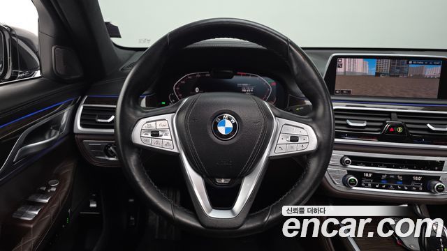 BMW 7-Series 740Li xDrive Design Pure Excellence