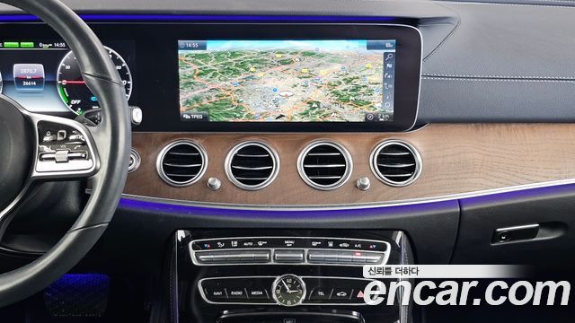 Mercedes-Benz E-Class E300e Exclusive