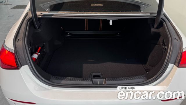 Mercedes-Benz E-Class E450 4MATIC Exclusive