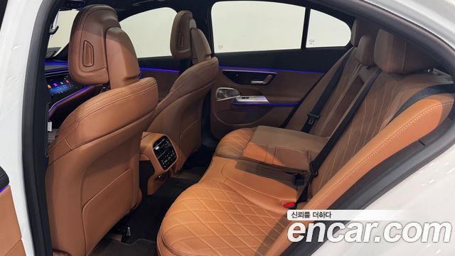 Mercedes-Benz E-Class E450 4MATIC Exclusive