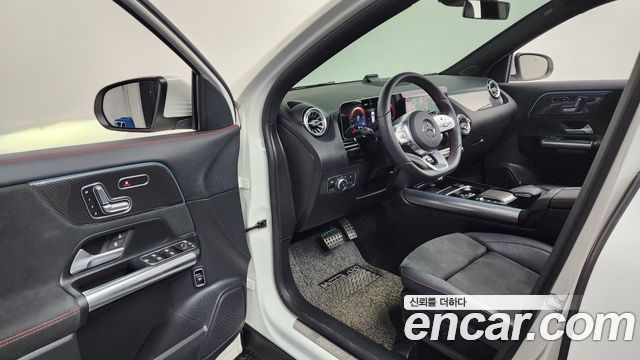 Mercedes-Benz GLA-Class GLA250 4MATIC