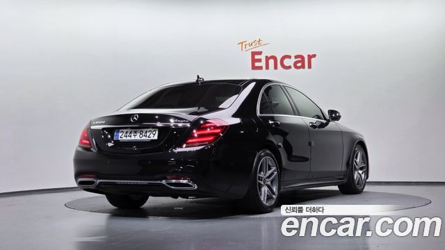 Mercedes-Benz S-Class S350 d 4MATIC AMG Line