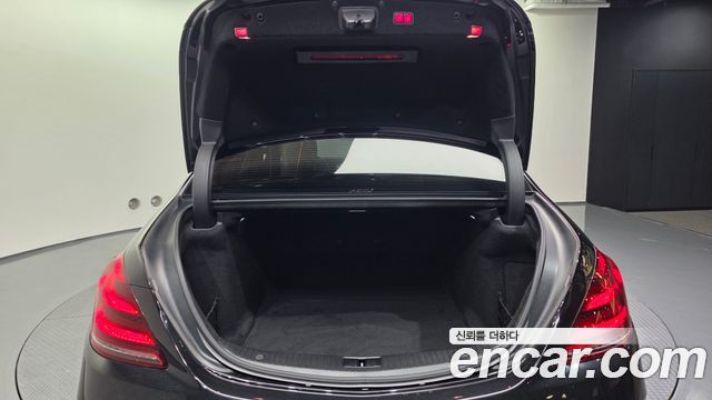 Mercedes-Benz S-Class S350 d 4MATIC AMG Line