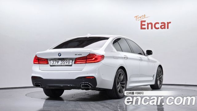 BMW 5-Series 530i M Sport Package Plus