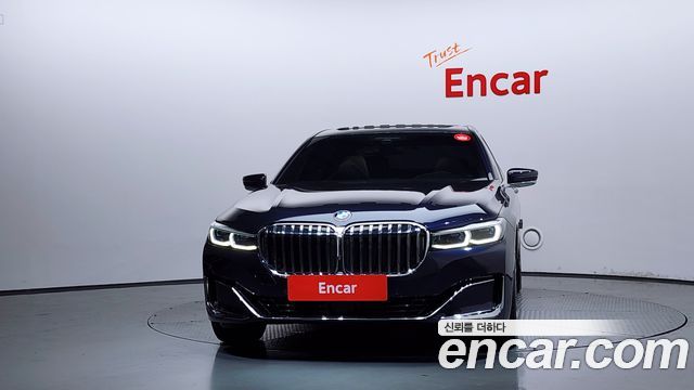 BMW 7-Series 740i Design Pure Excellence