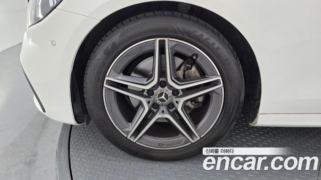 Mercedes-Benz E-Class E250 AMG Line